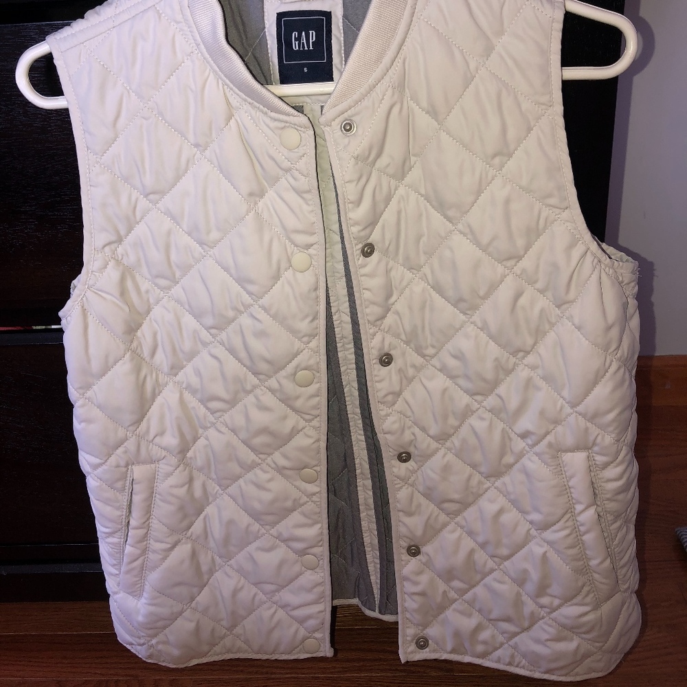 Quilted Grey Vest